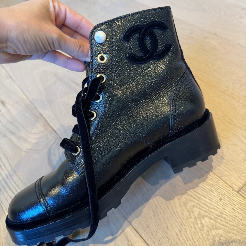CHANEL - Like New Black Leather Boots